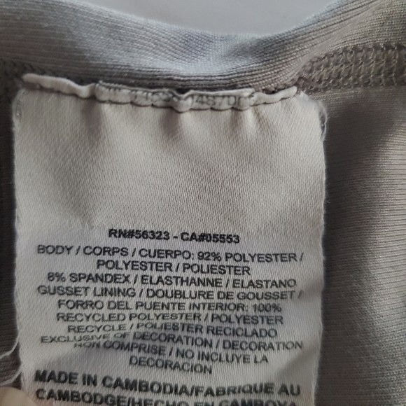 Nike  Grey Tie-Dye Leggings S - Picture 9 of 12